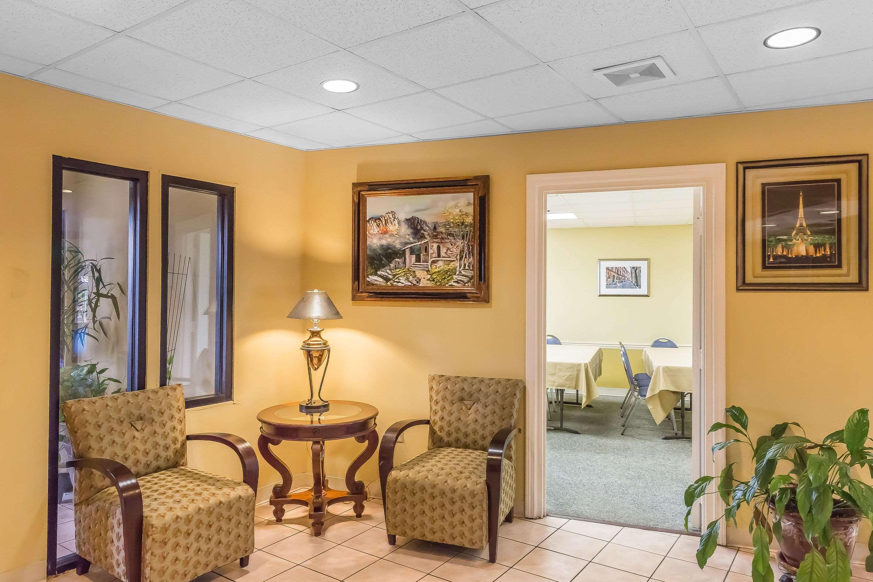 Quality Inn Calera Bagian luar foto