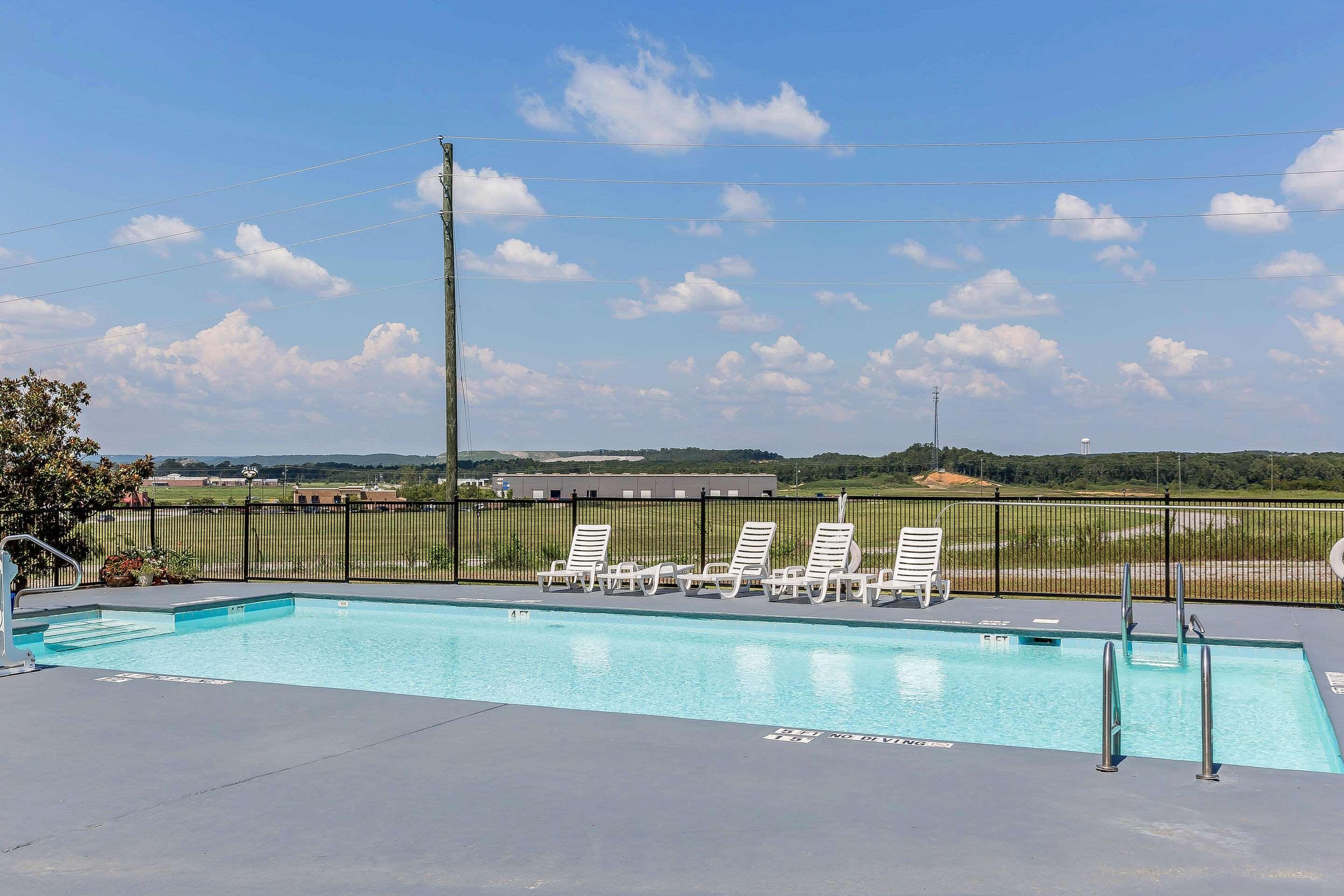 Quality Inn Calera Bagian luar foto
