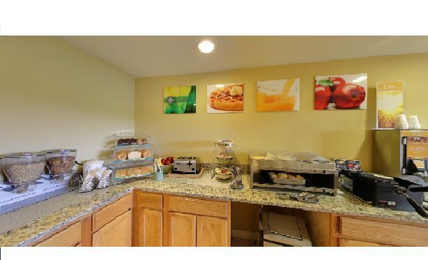 Quality Inn Calera Bagian luar foto